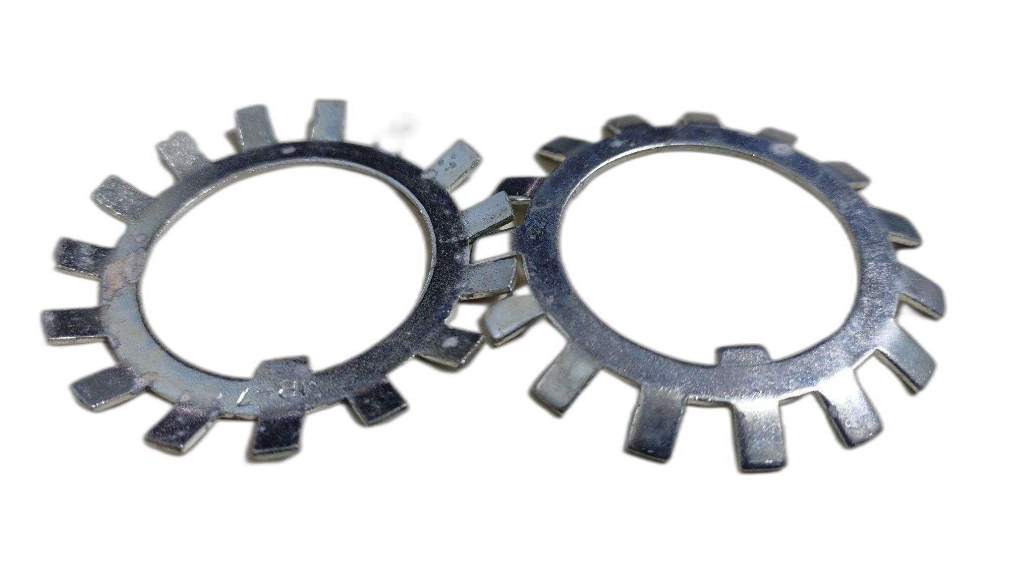 طراحی و ساخت مهره چاکنت